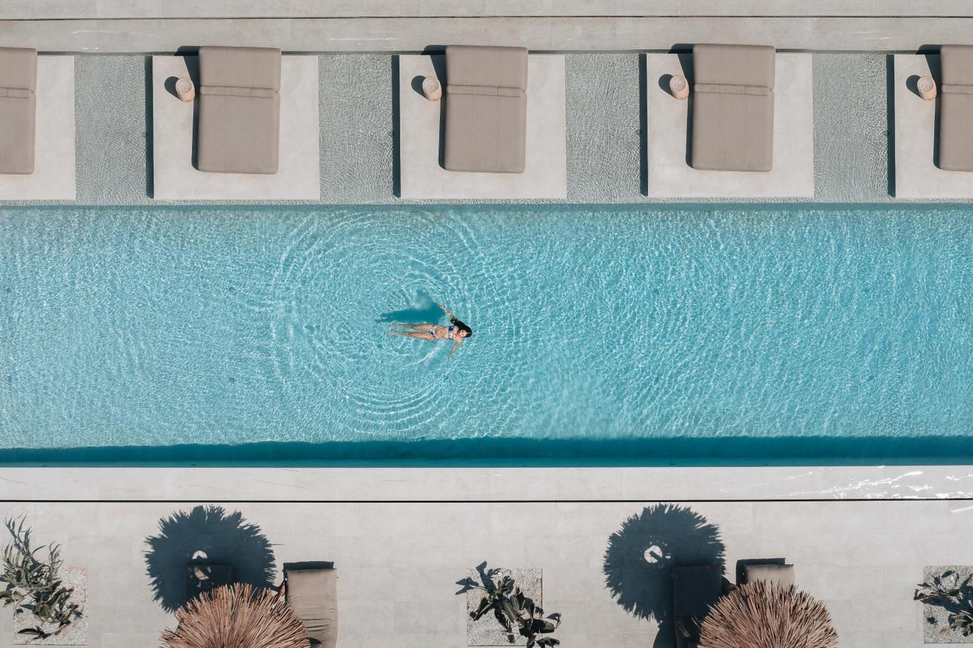 Hotel Cove Paros 5*